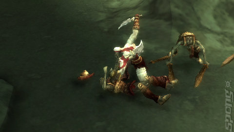 God of War PSP: Chain-Swingin' New Screens News image