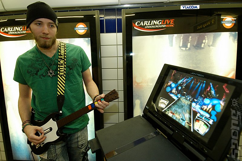 Guitar Hero is Out Today. Buy It. News image