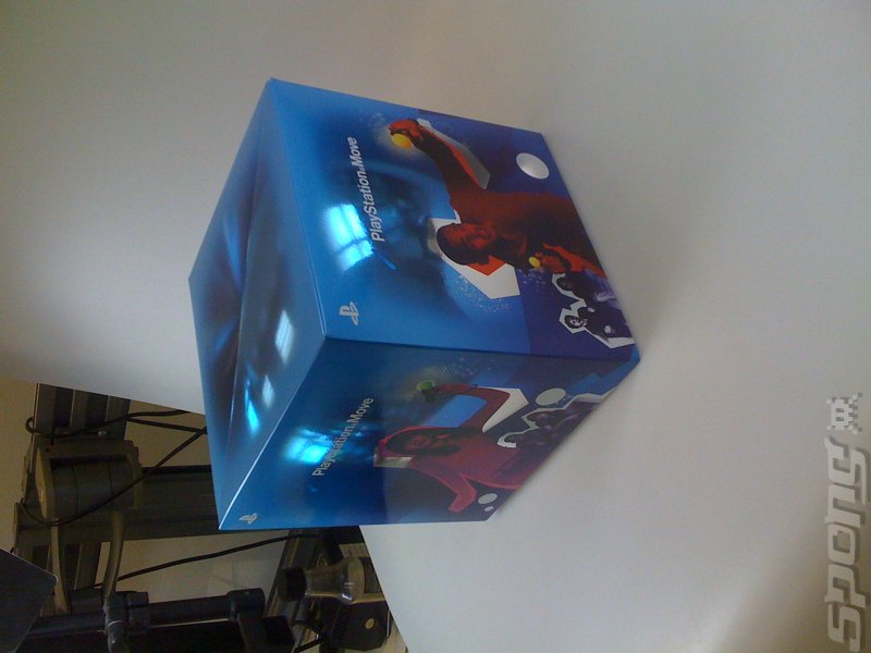 PlayStation Move Out of the Box Pix News image