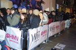 Wii Launch: Media Scrum on Oxford Street News image