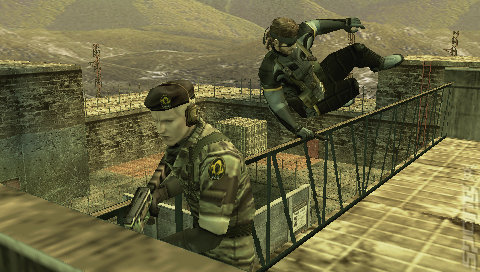 Metal Gear Solid: Portable Ops & Silent Hill: Origins - PSP Screen