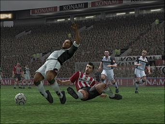 Pro Evolution Soccer 4 - PS2 Screen