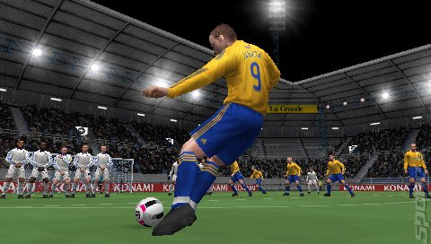 Pro Evolution Soccer 2010 - PSP Screen