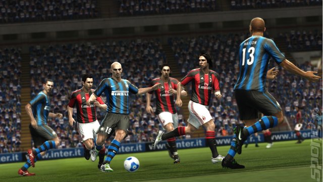 PES 2012 Editorial image